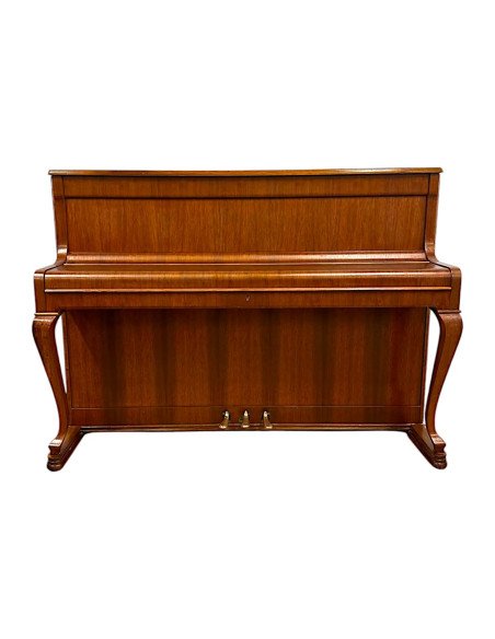 Piano Petrof 106 Chippendale fermé