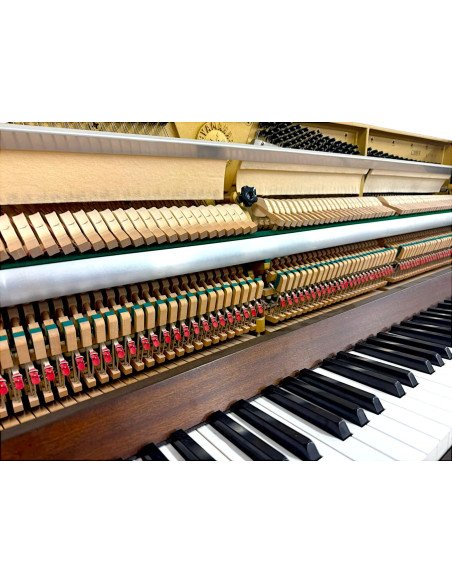 Piano Yamaha C108N mécanique
